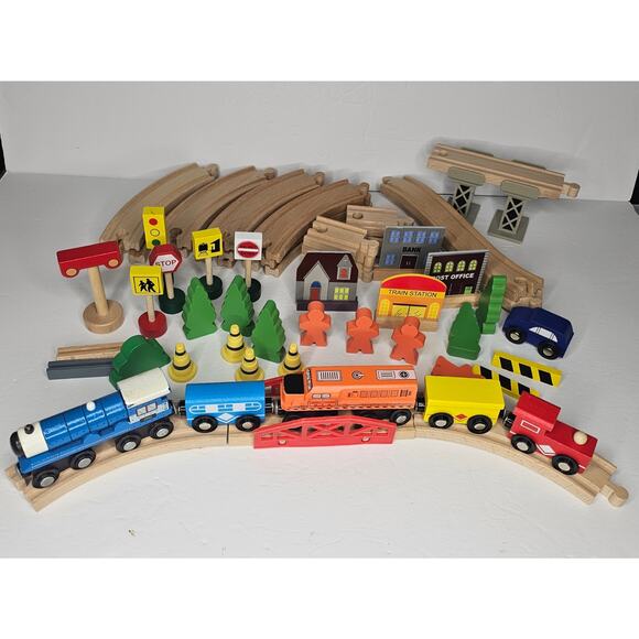 Lot of 63 Pieces Wooden Train Set Track Accessories People Signs Trees Gift - Picture 8 of 11